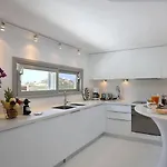 Stunning 4bed With Pool In Spilia Villa *