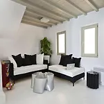 Stunning 4bed With Pool In Spilia Villa Kalafáti