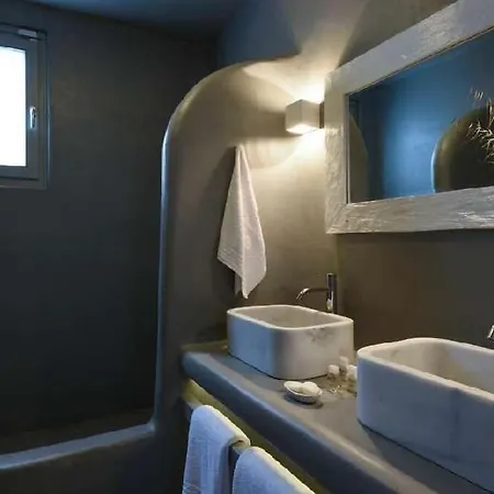 Stunning 4bed With Pool In Spilia 别墅