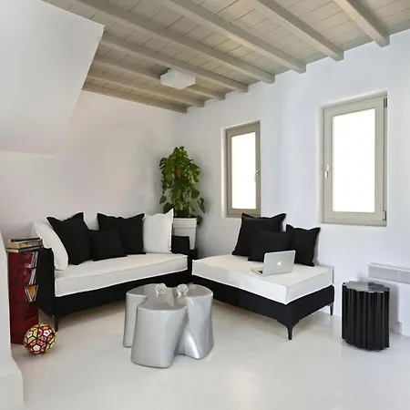 Dafni 4bed With Pool In Kalafatis Spilia Villa Mykonos Town