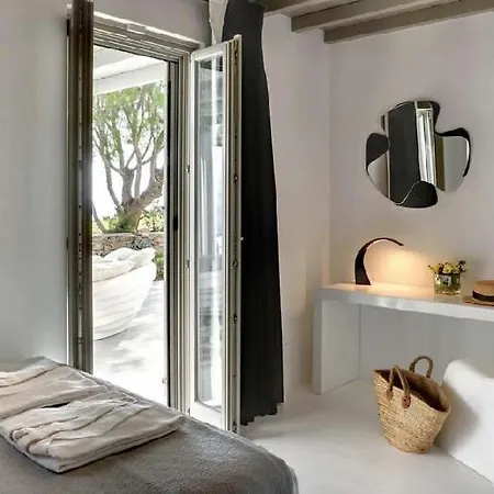 Dafni 4bed With Pool In Kalafatis Spilia Villa Mykonos Town