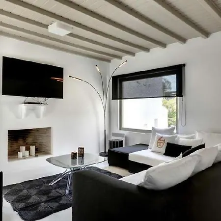 Dafni 4bed With Pool In Kalafatis Spilia * Mykonos Town